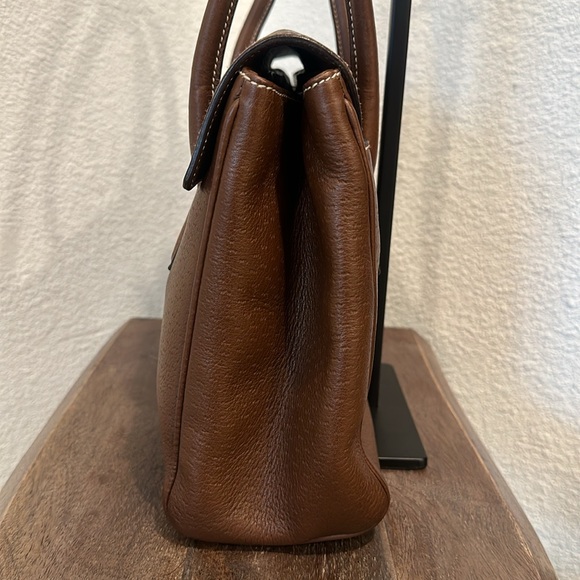 Authentic! Salvatore Ferragamo Gancini Women's Flap Tote Handbag Brown Leather - Picture 5 of 14